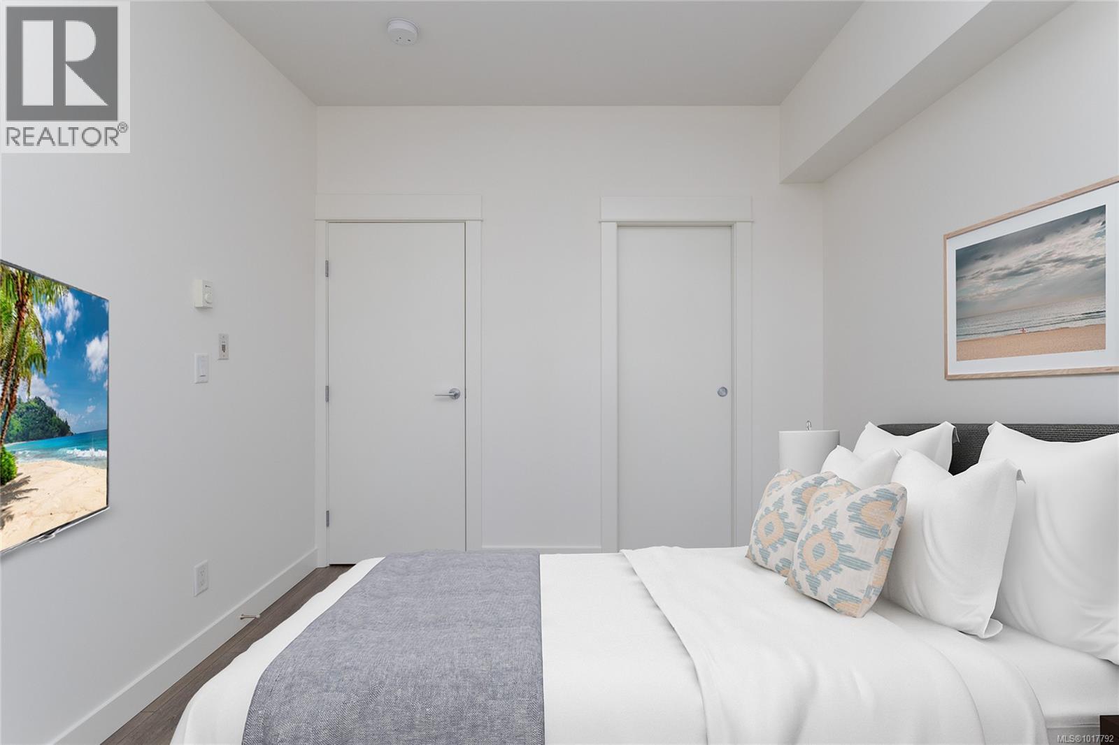 201 290 Wilfert Rd, View Royal