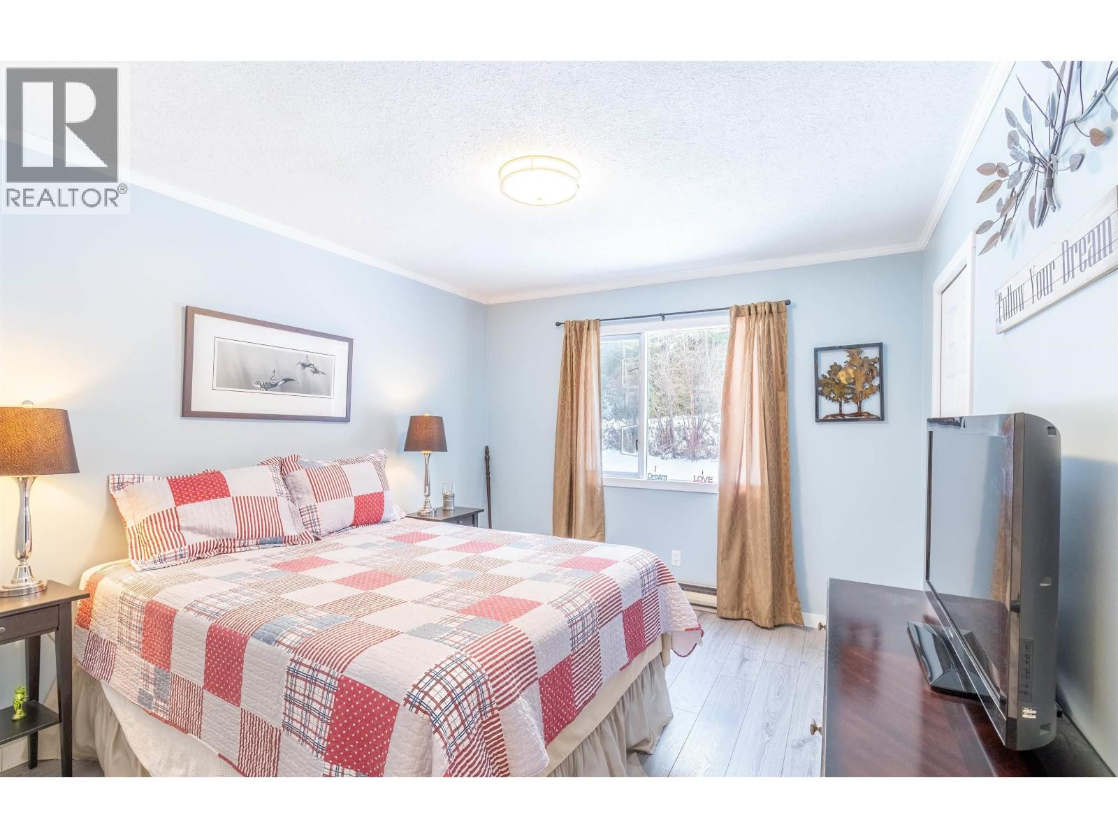 4315 RAINBOW DRIVE, Canim Lake