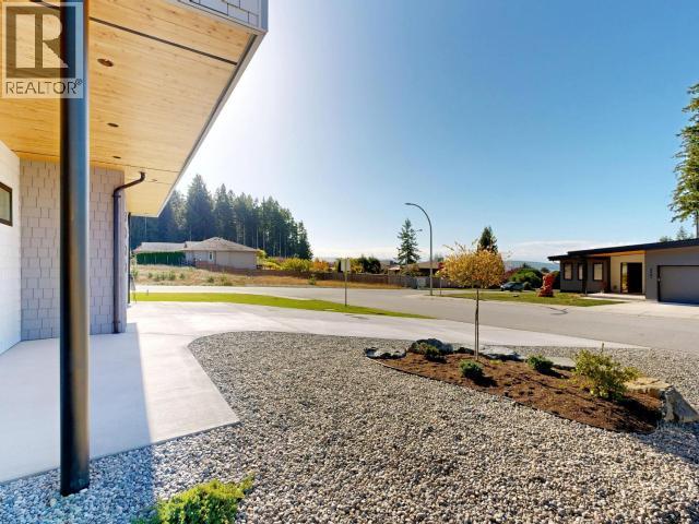3900 EAGLE RIDGE PLACE, Powell River
