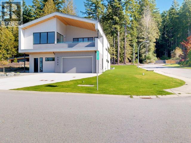 3900 EAGLE RIDGE PLACE, Powell River