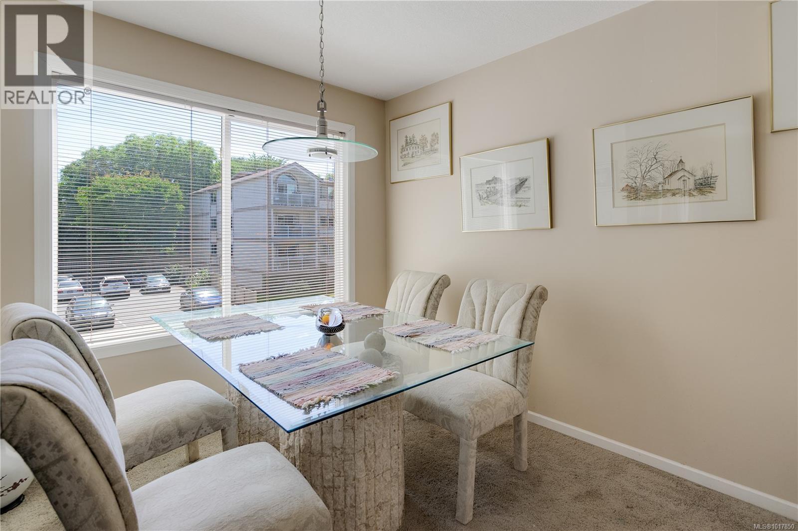 207 245 First St, Duncan