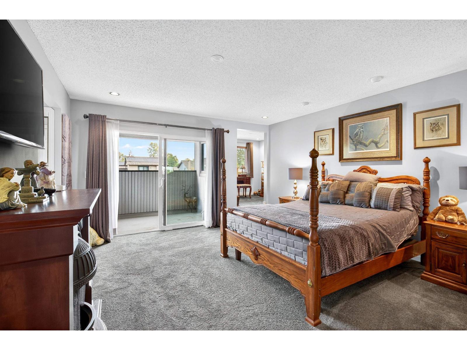 7777 STAMFORD, Delta