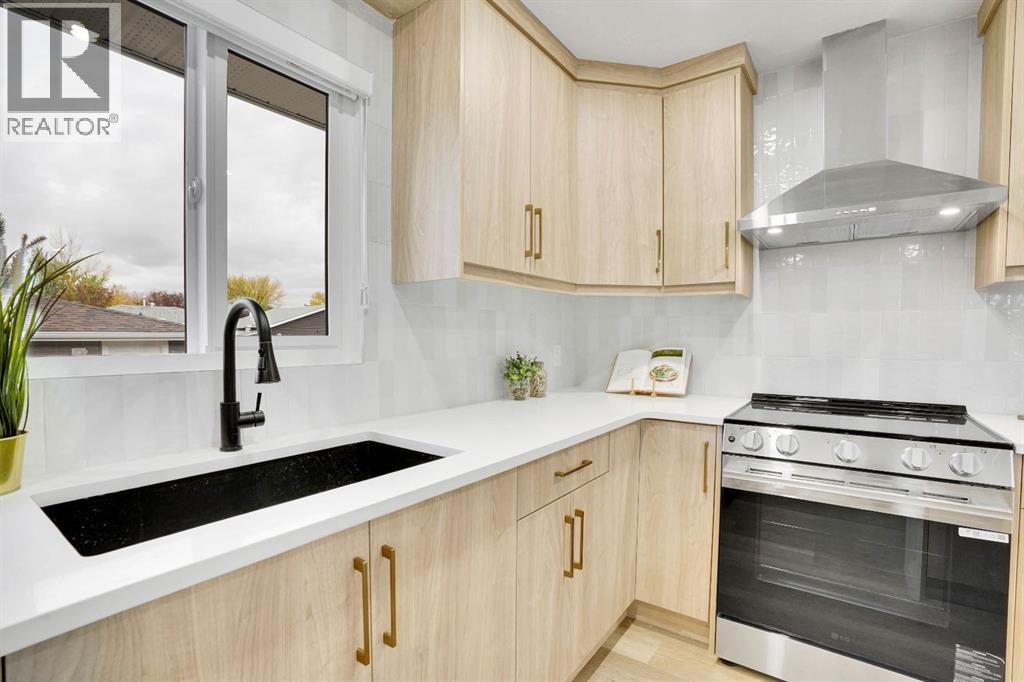 Single Family House Bungalow for Sale in  Pineridge Road NE Pineridge Calgary 