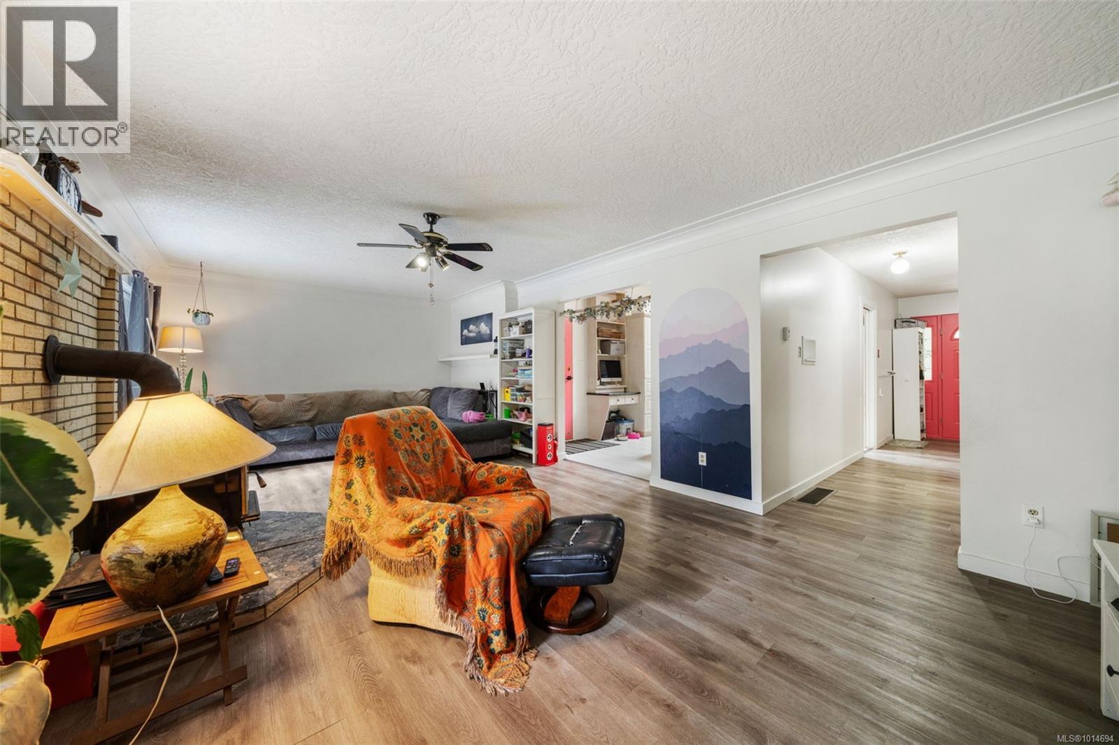 10258 Sutton Rd, Honeymoon Bay