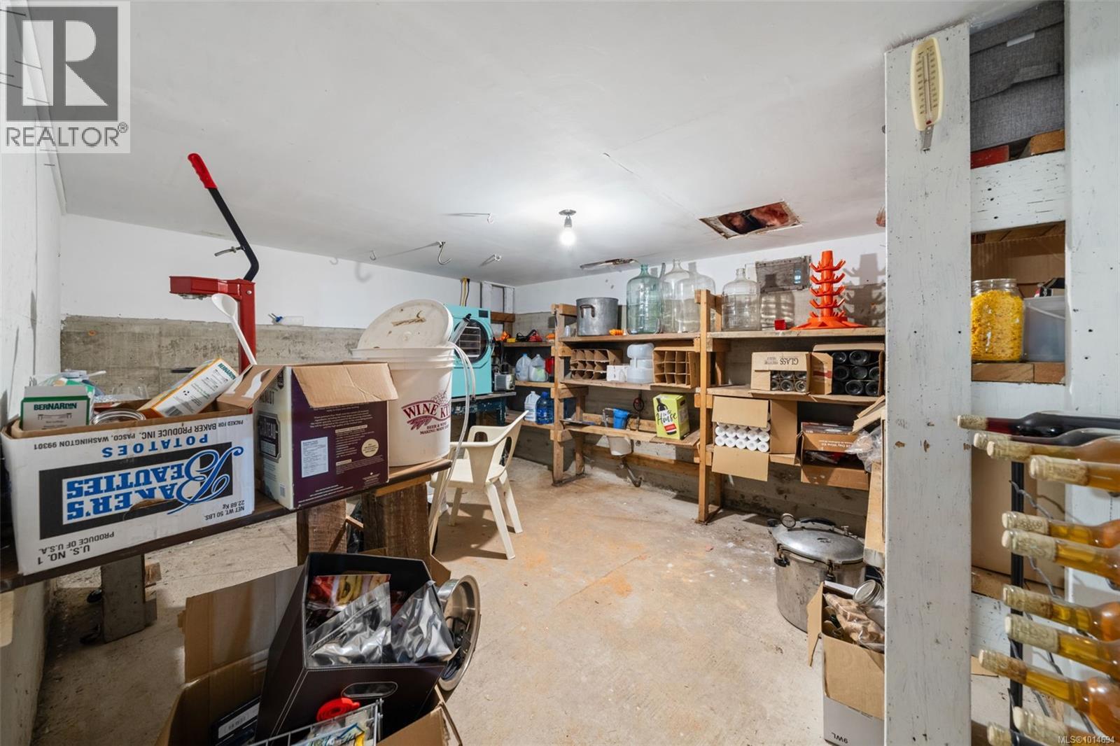 10258 Sutton Rd, Honeymoon Bay