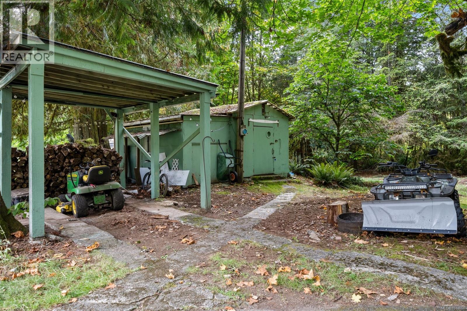 10258 Sutton Rd, Honeymoon Bay