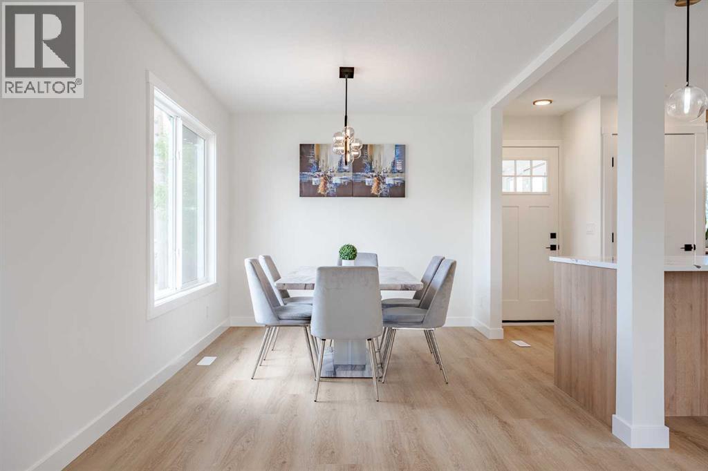 Single Family House Bi-level for Sale in  Huntbourne Road NE Huntington Hills Calgary 