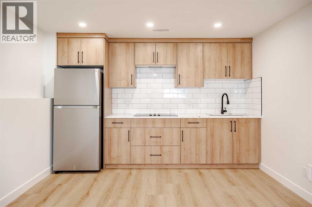 Single Family House Bi-level for Sale in  Huntbourne Road NE Huntington Hills Calgary 