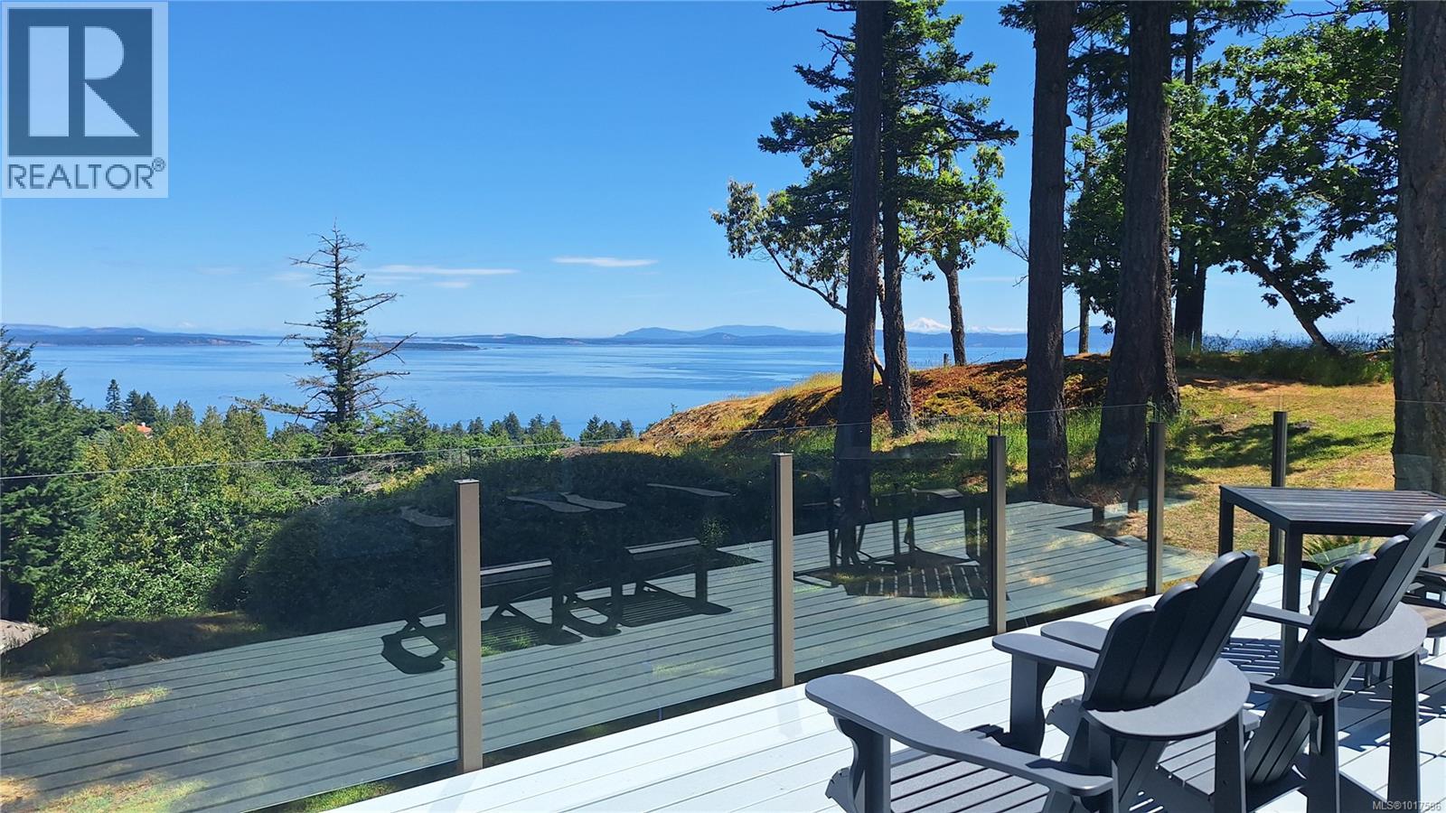 14 942 Boulderwood Rise, Saanich