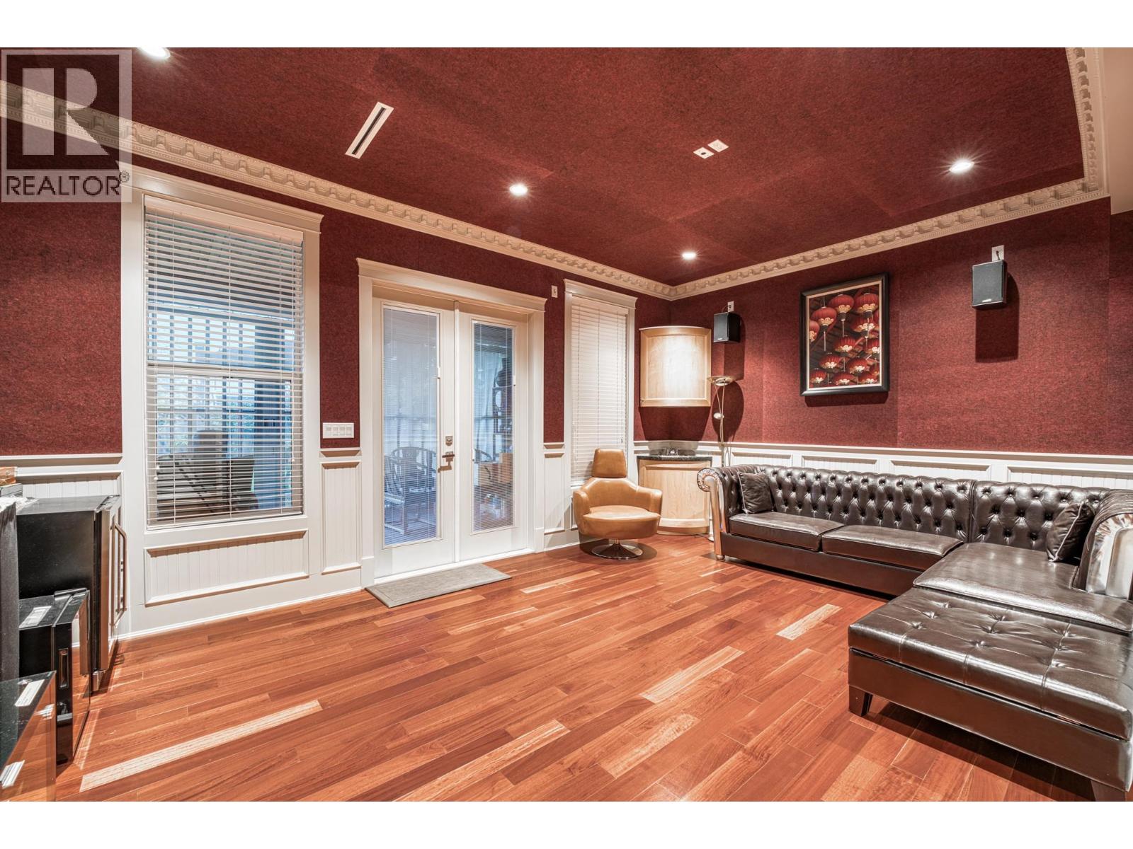 8511 SUNNYWOOD DRIVE, Richmond