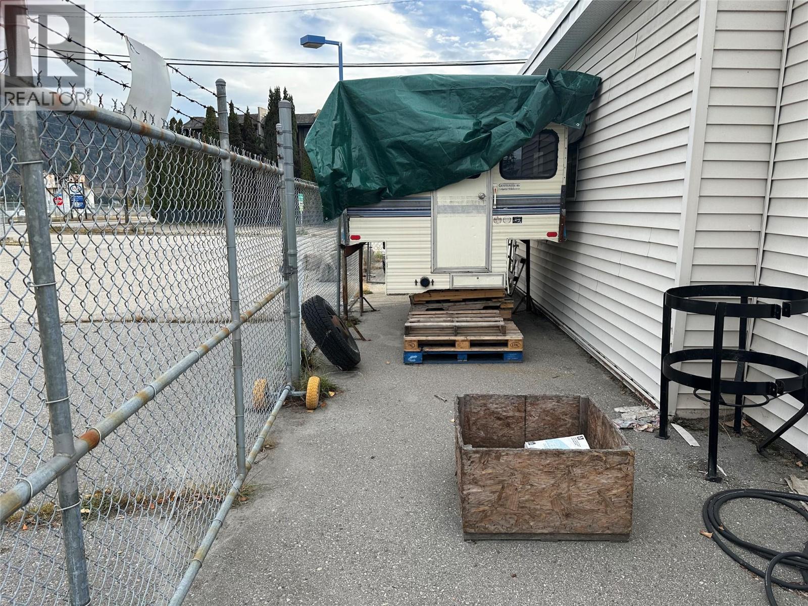 2181 Columbia Avenue, Castlegar