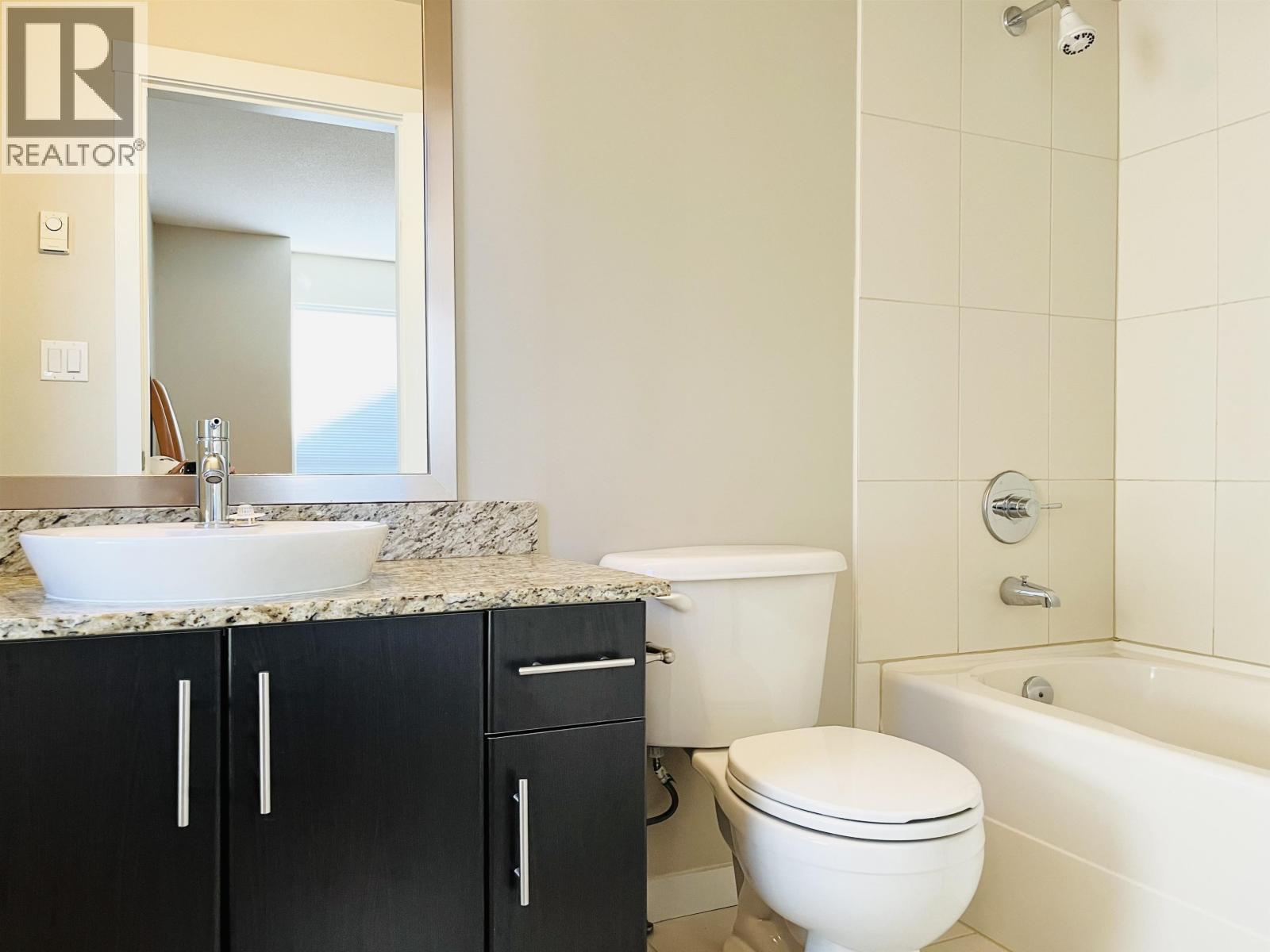 25 9551 FERNDALE ROAD, Richmond