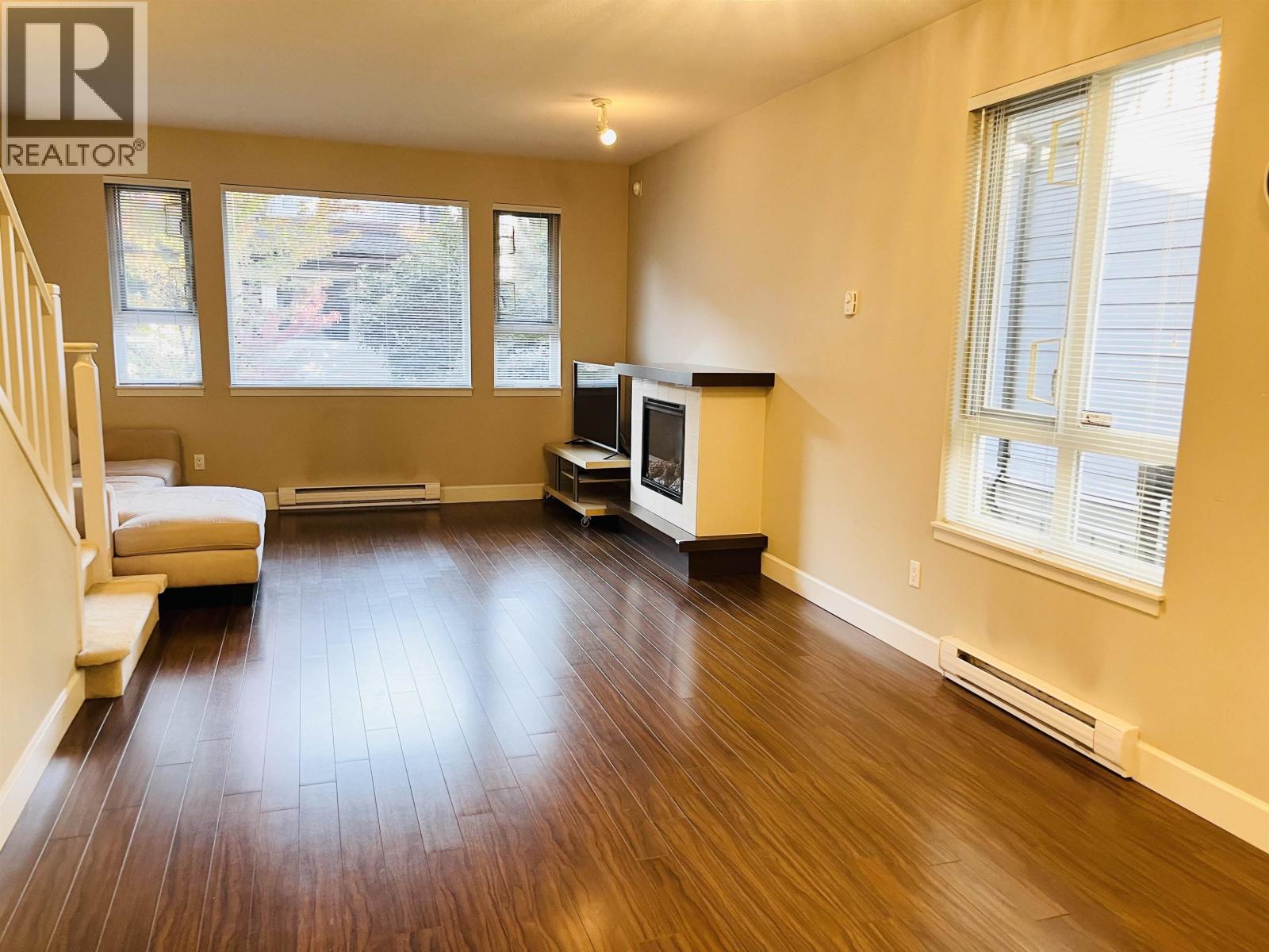 25 9551 FERNDALE ROAD, Richmond