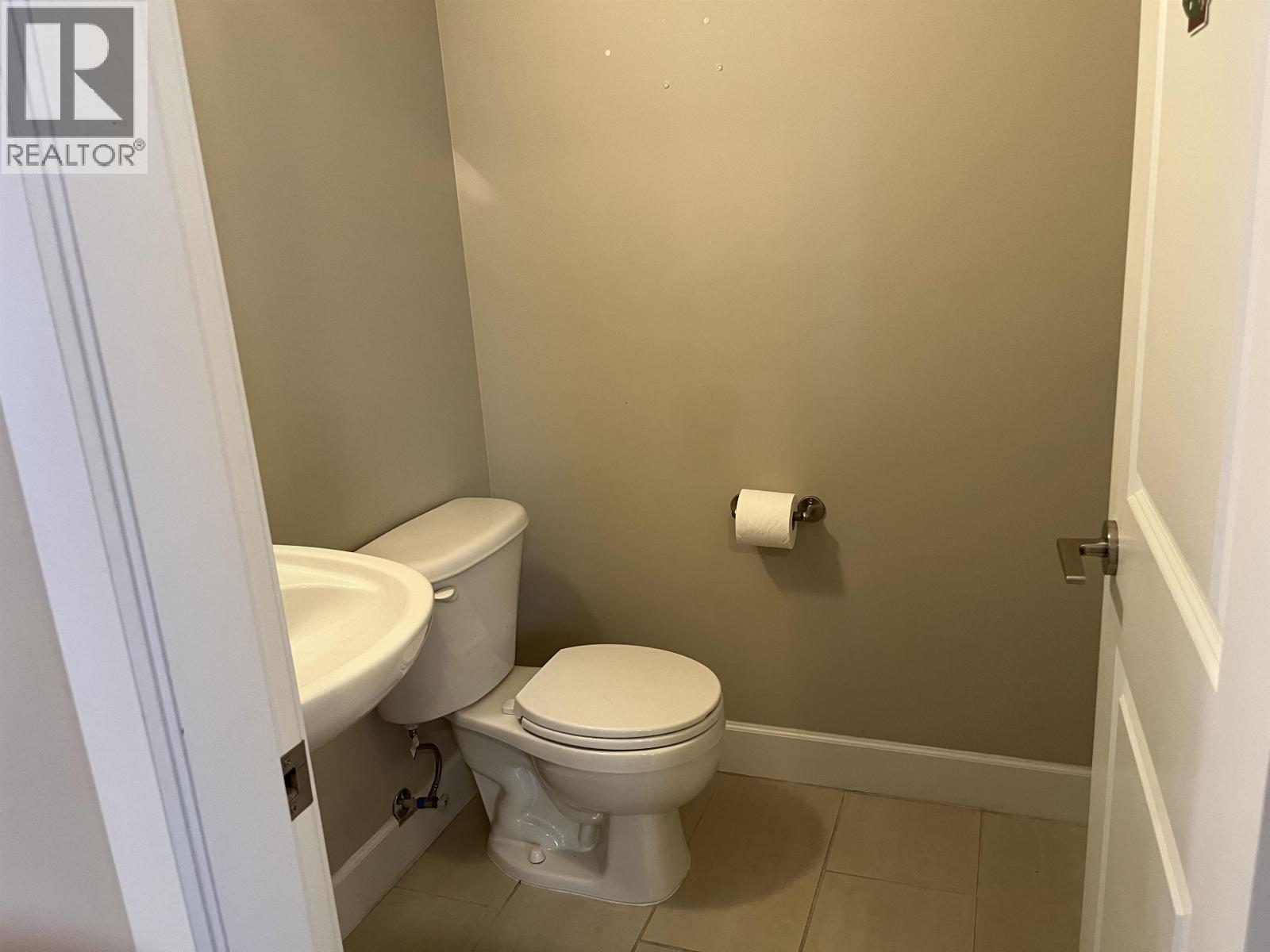 25 9551 FERNDALE ROAD, Richmond