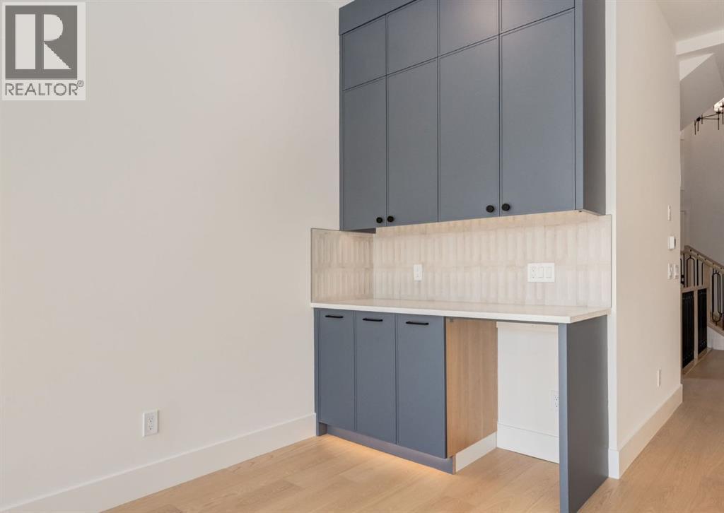 Single Family House for Sale in   Avenue NE Winston Heights/Mountview Calgary 