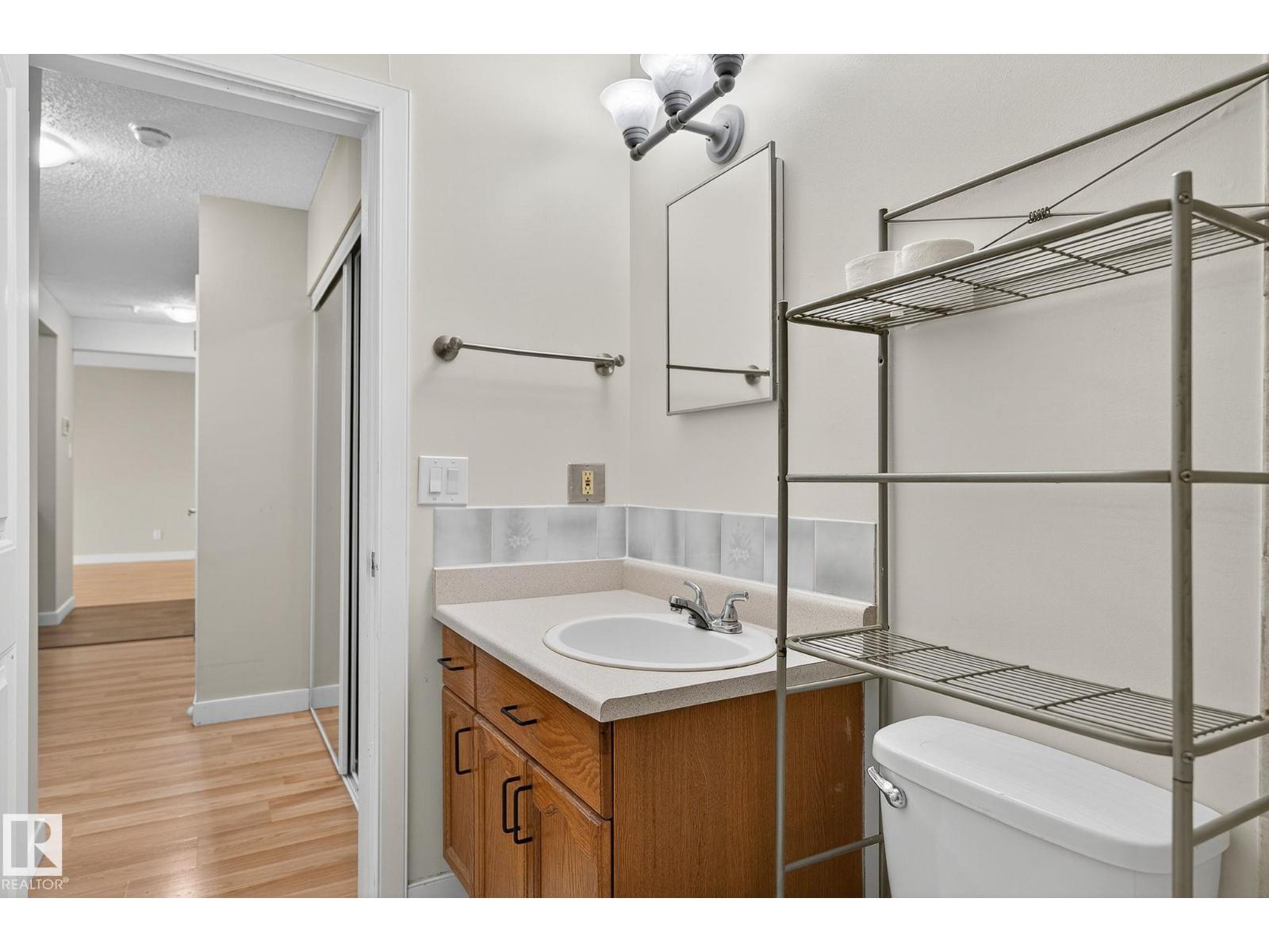 #301 10621 79 AV NW NW, Edmonton