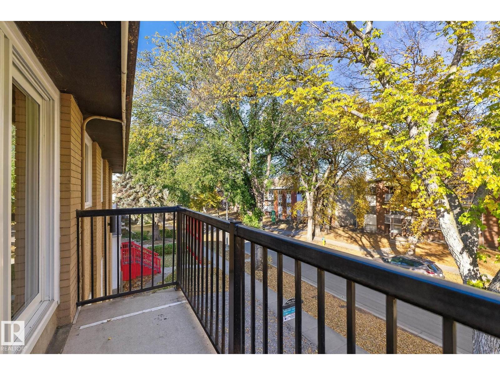 #301 10621 79 AV NW NW, Edmonton