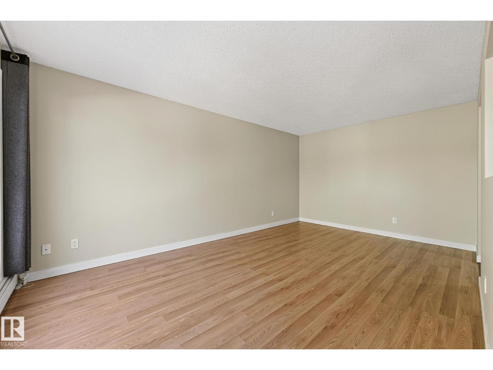 #301 10621 79 AV NW NW, Edmonton