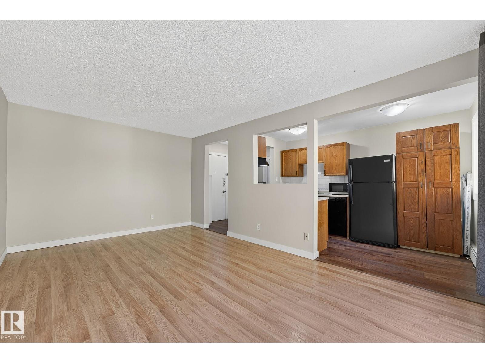 #301 10621 79 AV NW NW, Edmonton