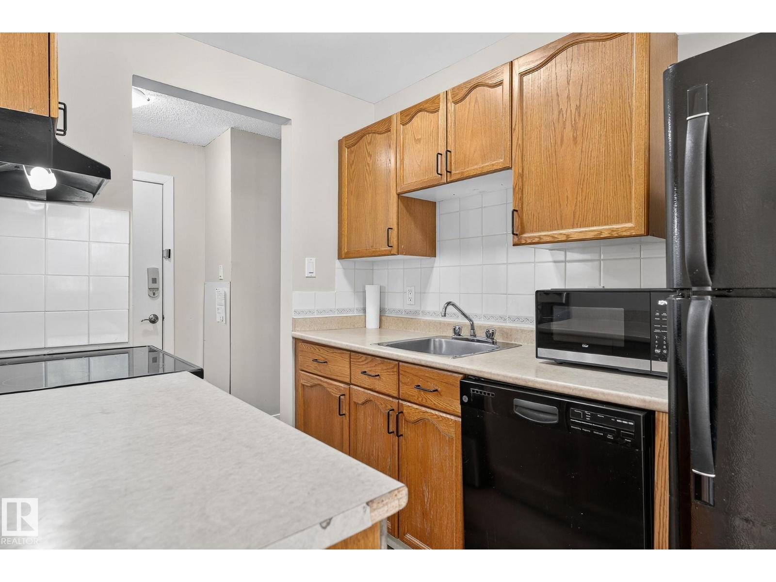 #301 10621 79 AV NW NW, Edmonton