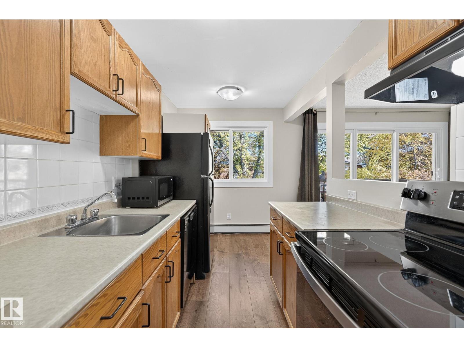 #301 10621 79 AV NW NW, Edmonton