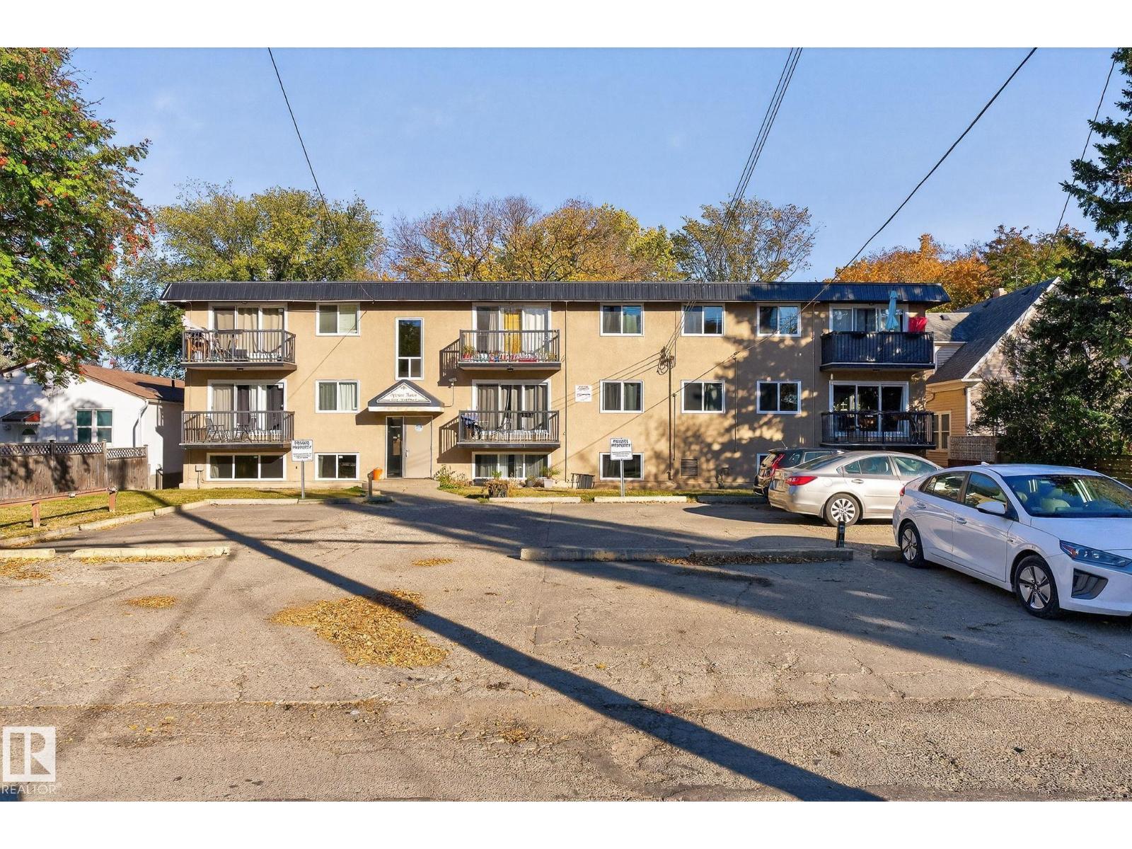 #301 10621 79 AV NW NW, Edmonton