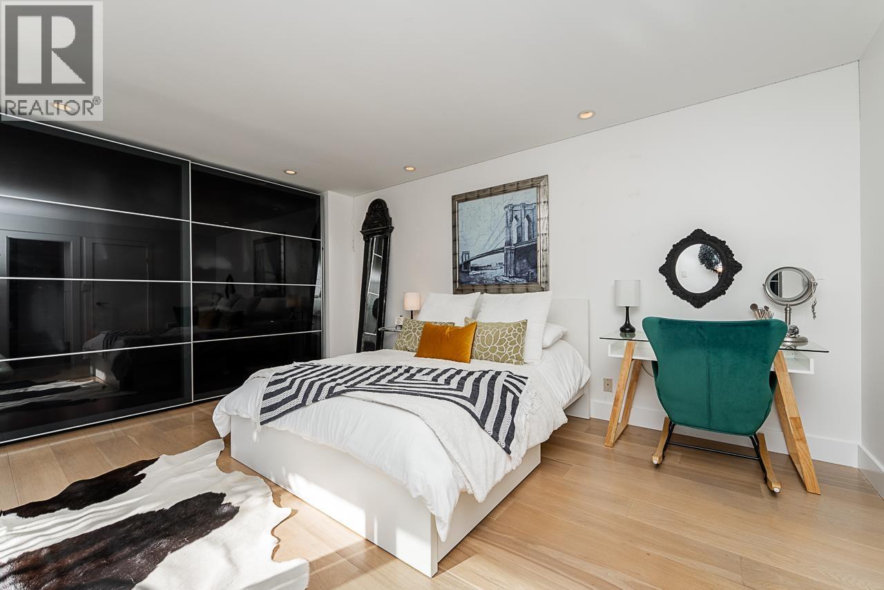 3988 PARKWAY DRIVE, Vancouver