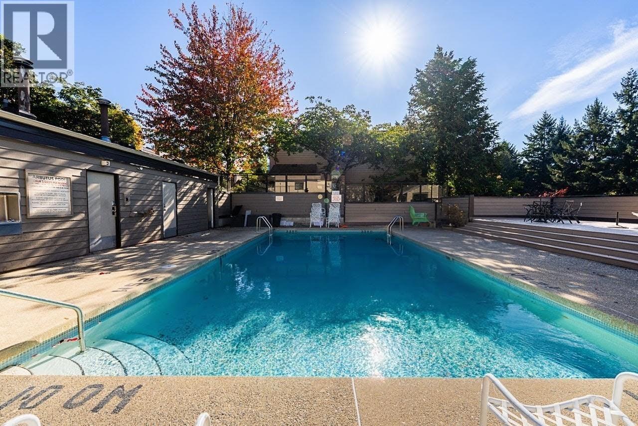 3988 PARKWAY DRIVE, Vancouver