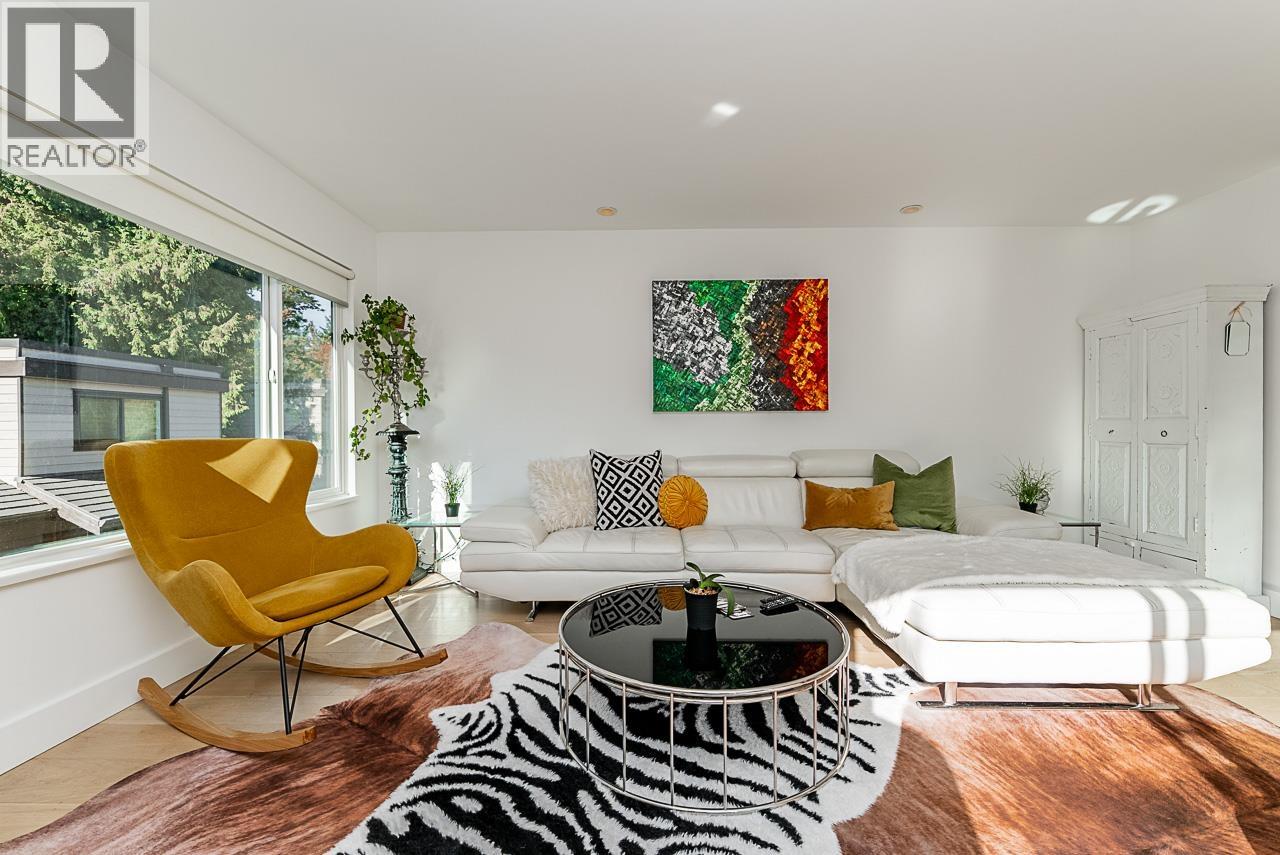 3988 PARKWAY DRIVE, Vancouver