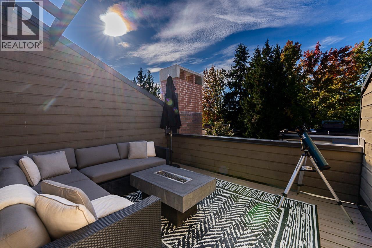 3988 PARKWAY DRIVE, Vancouver