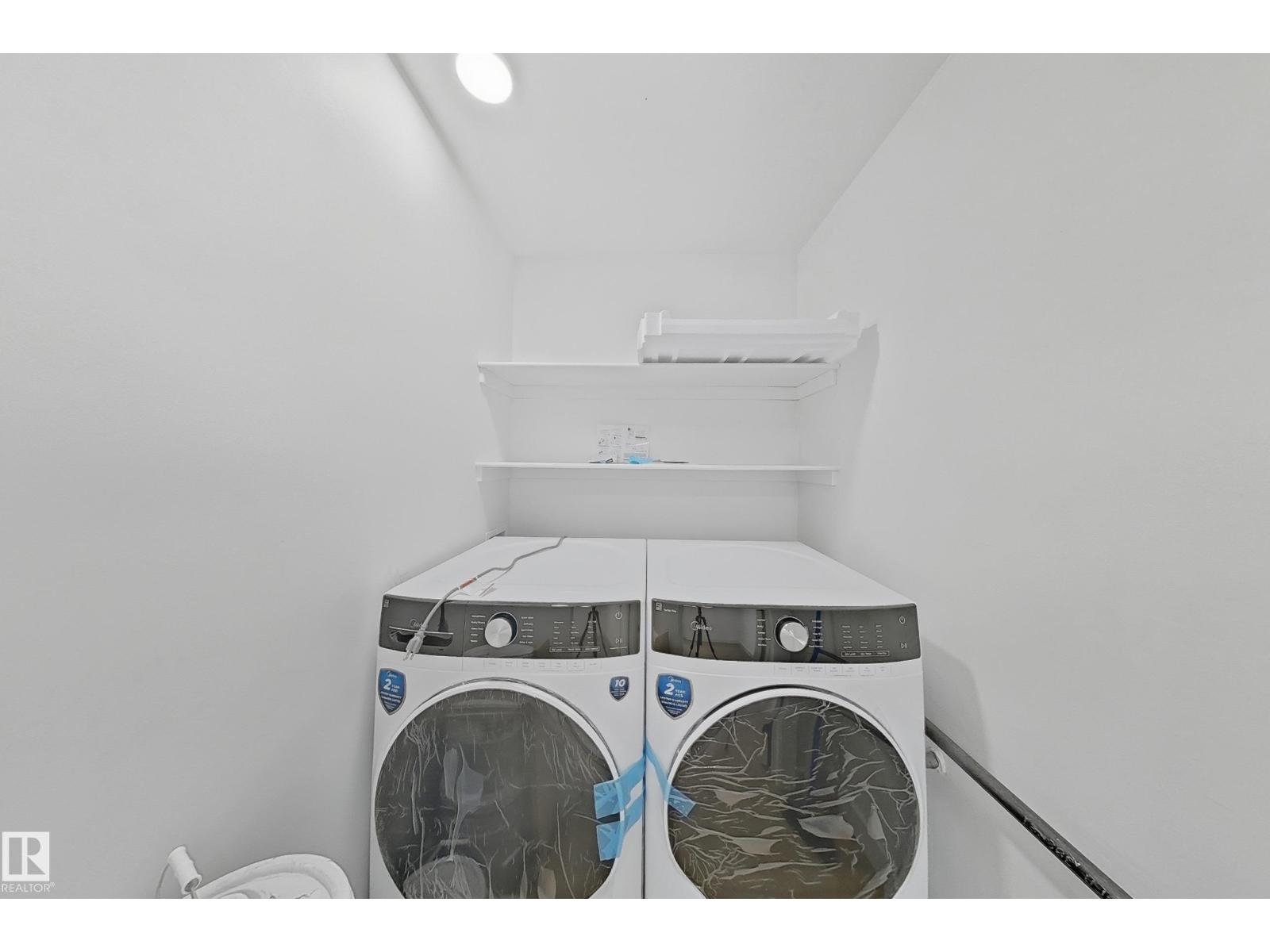 15911 108 AV NW, Edmonton