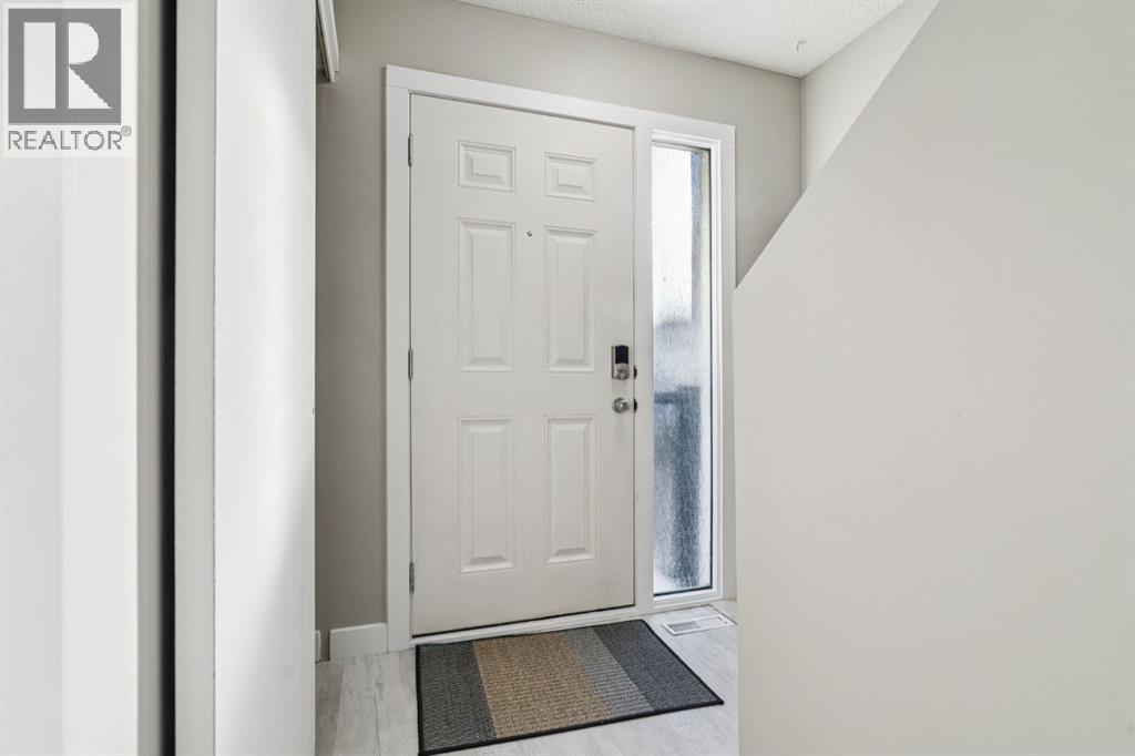 Multi-family House for Sale in    Avenue SW Glamorgan Calgary 