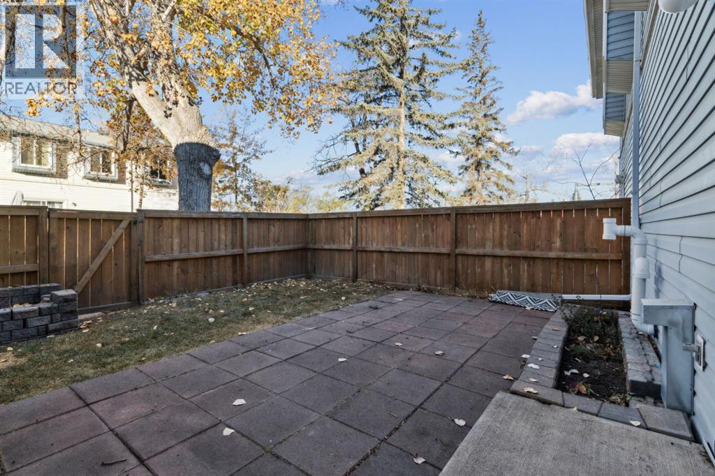 Multi-family House for Sale in    Avenue SW Glamorgan Calgary 