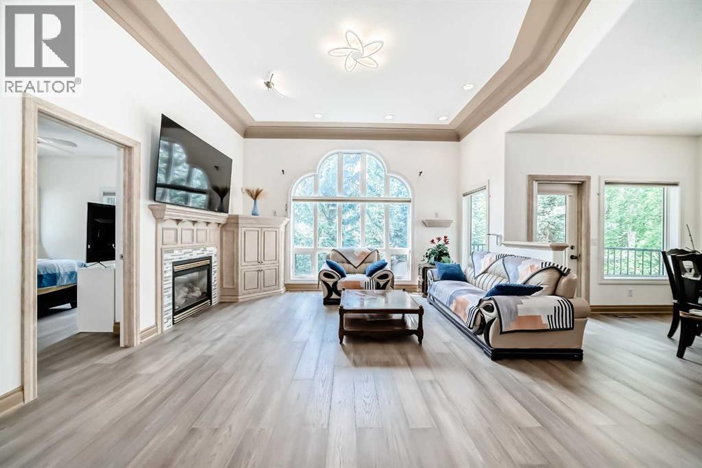 Single Family House Bungalow for Sale in  Simcoe Gate SW Signal Hill Calgary 