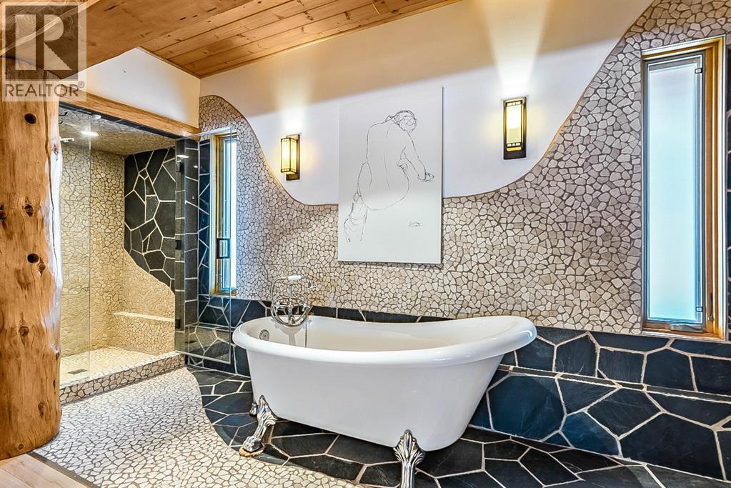 104 White Avenue, Bragg Creek