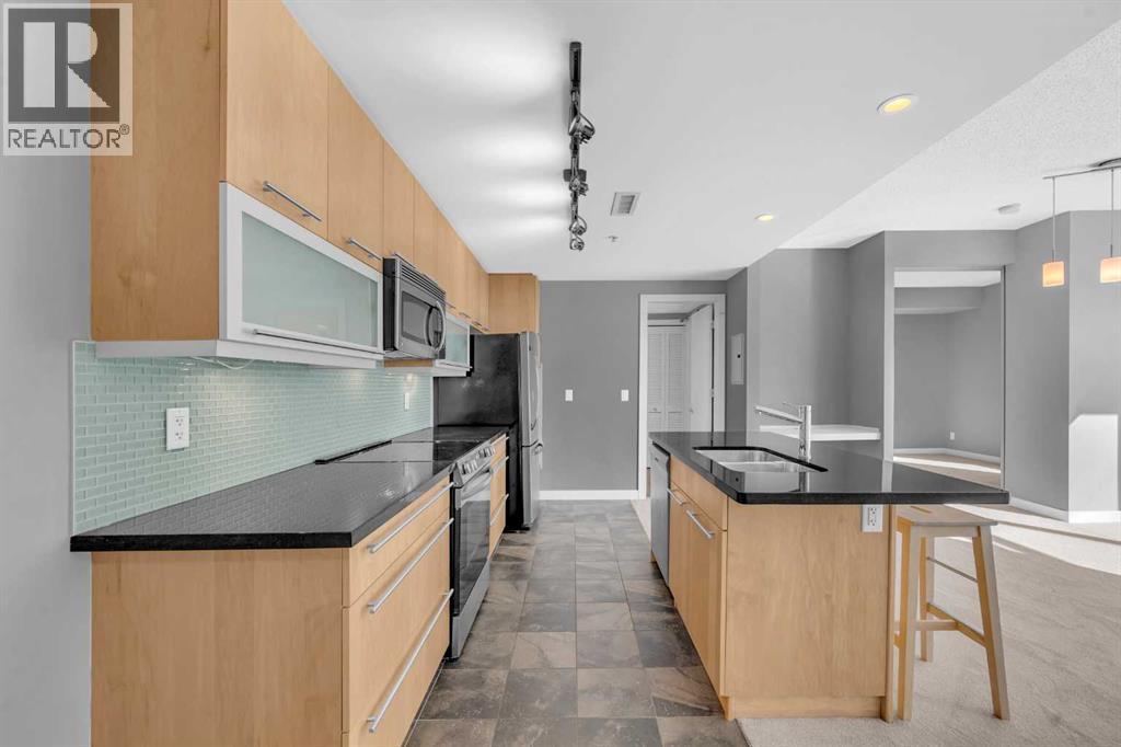 Single Family House for Sale in    Avenue SW Beltline Calgary 