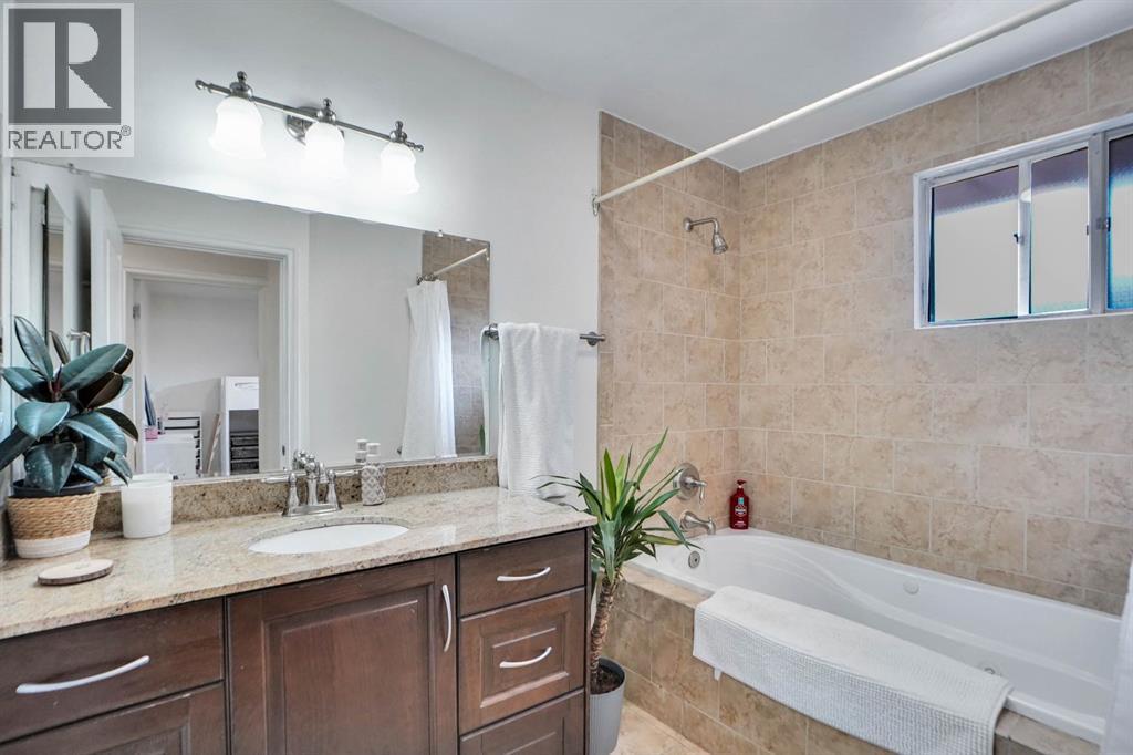 Single Family House Bungalow for Sale in  Northmount Drive NW Brentwood Calgary 