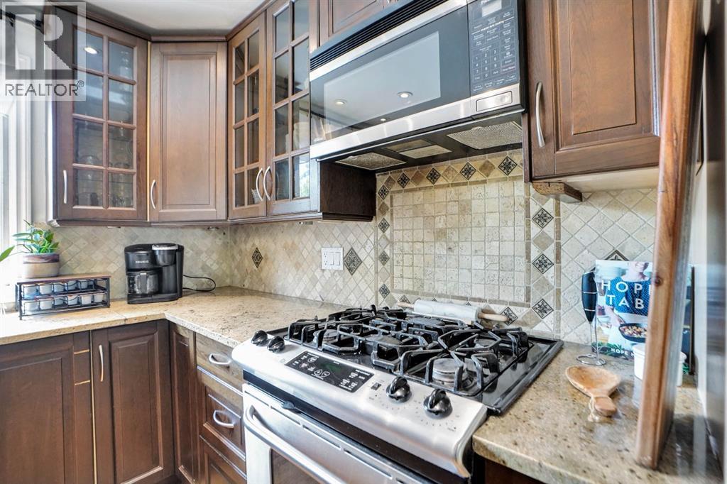 Single Family House Bungalow for Sale in  Northmount Drive NW Brentwood Calgary 