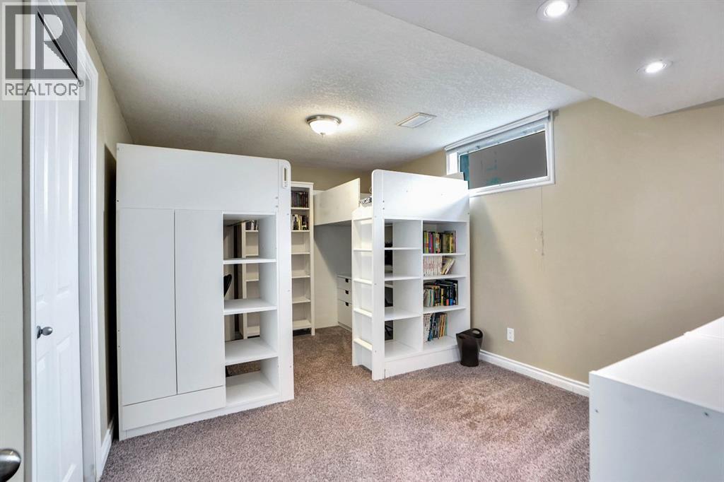 Single Family House Bungalow for Sale in  Northmount Drive NW Brentwood Calgary 