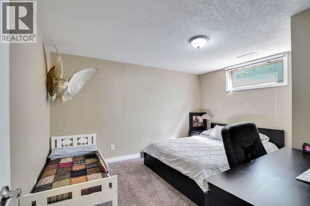 Single Family House Bungalow for Sale in  Northmount Drive NW Brentwood Calgary 