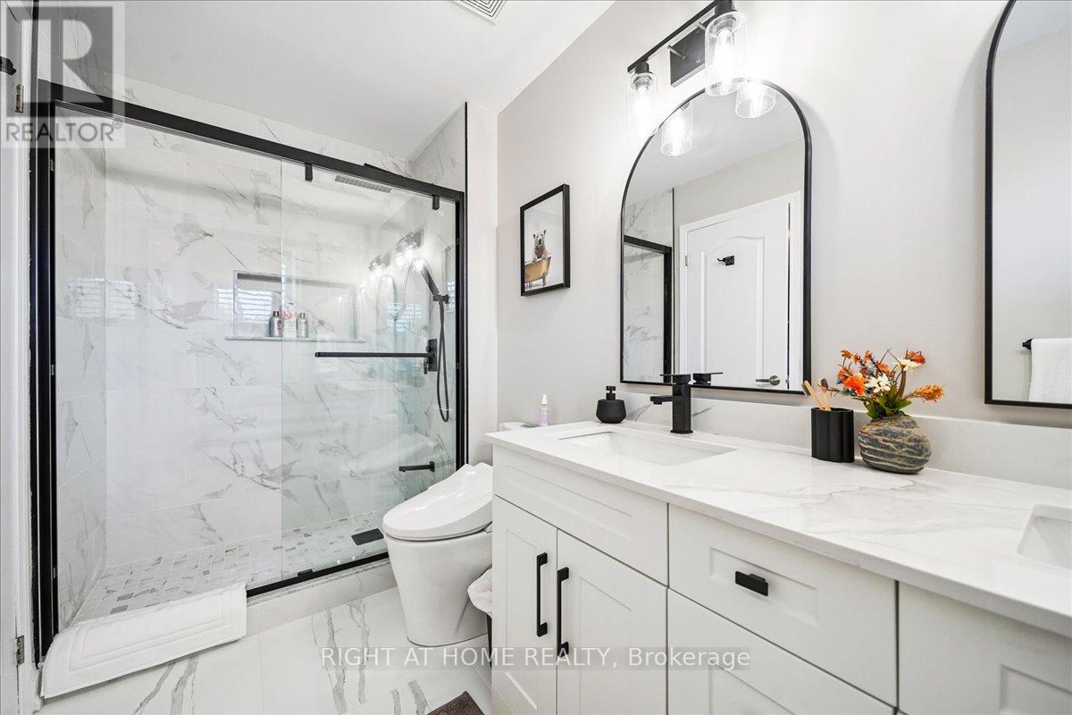 899 PICKERSGILL CRESCENT - 30