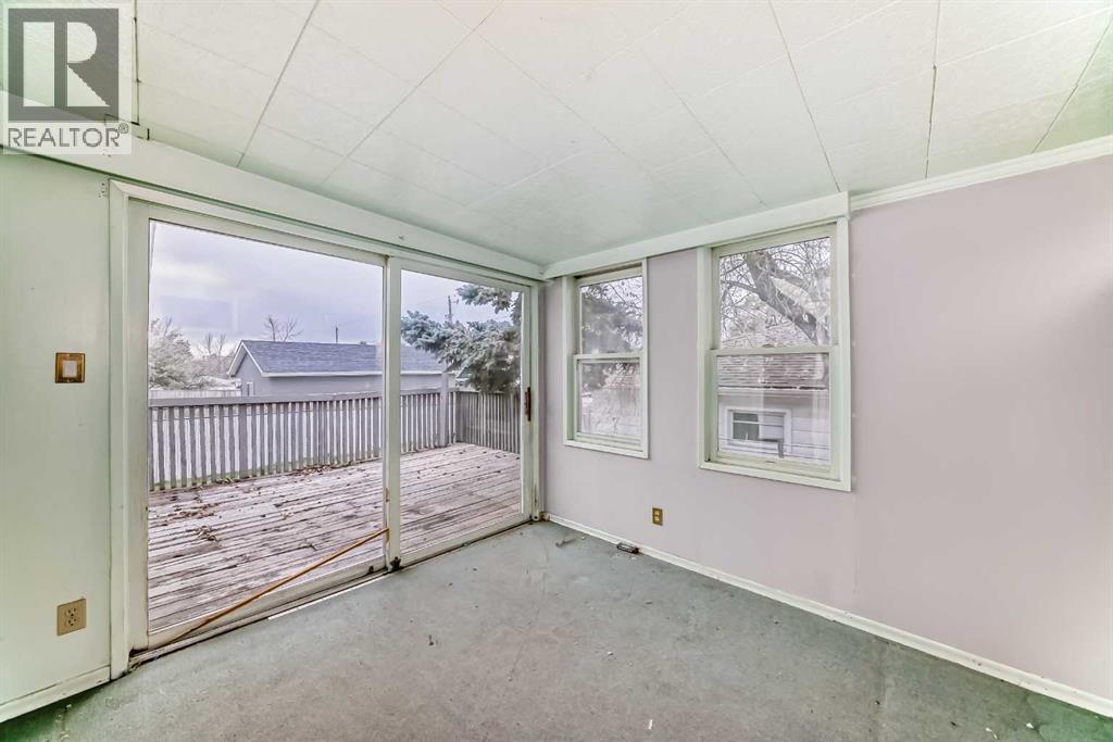 Single Family House Bungalow for Sale in   Street NE Mayland Heights Calgary 