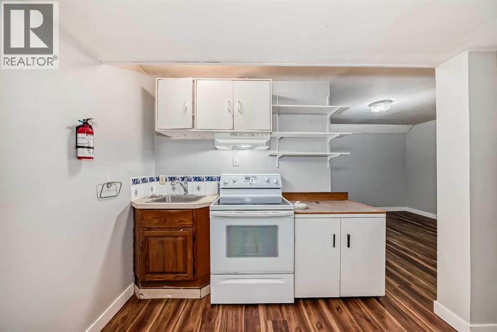 Single Family House Bungalow for Sale in   Street NE Mayland Heights Calgary 