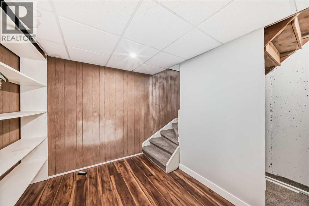 Single Family House Bungalow for Sale in   Street NE Mayland Heights Calgary 