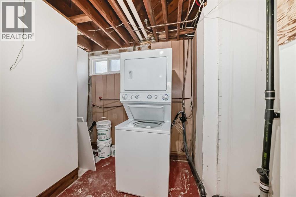 Single Family House Bungalow for Sale in   Street NE Mayland Heights Calgary 