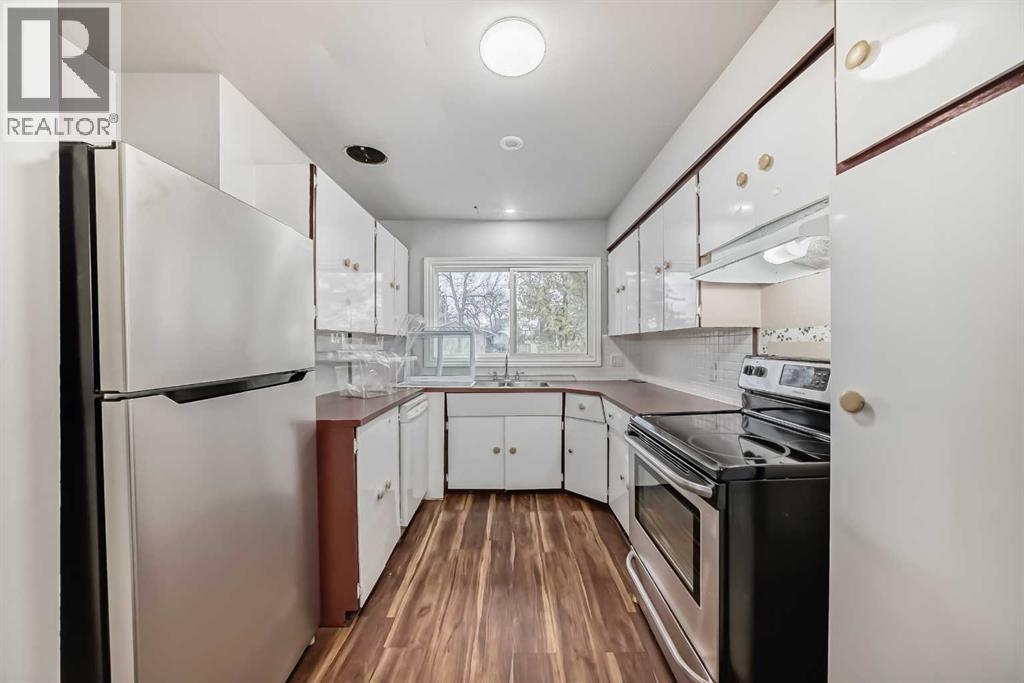 Single Family House Bungalow for Sale in   Street NE Mayland Heights Calgary 