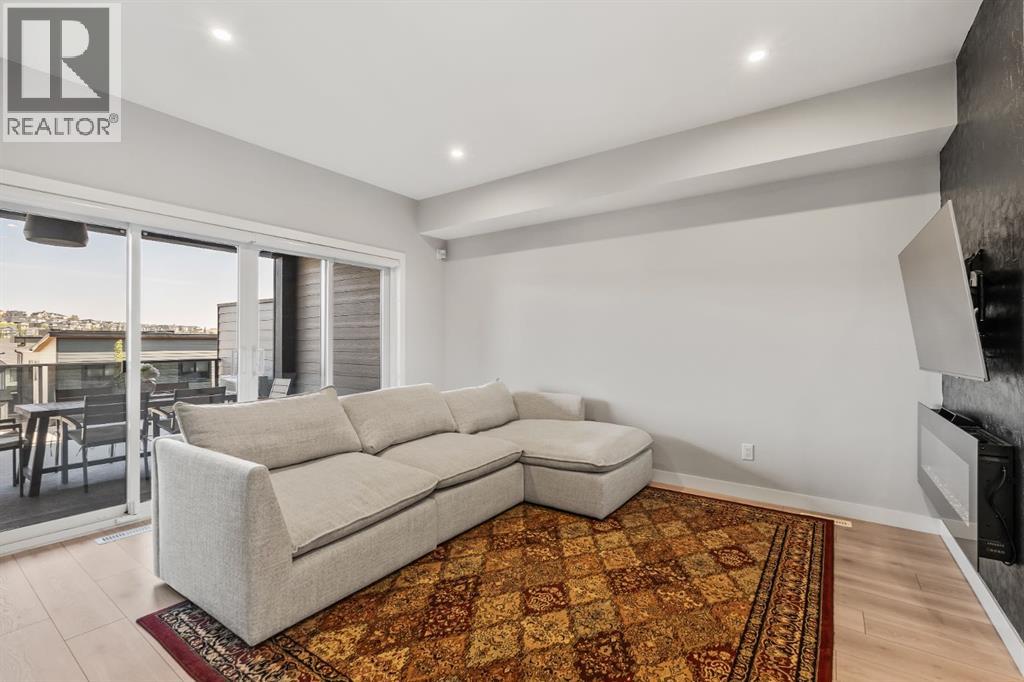 Single Family House for Sale in   Street SW Springbank Hill Calgary 