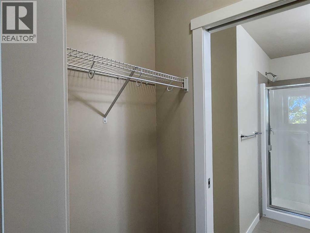 Single Family House for Sale in   Sherwood Square NW Sherwood Calgary 