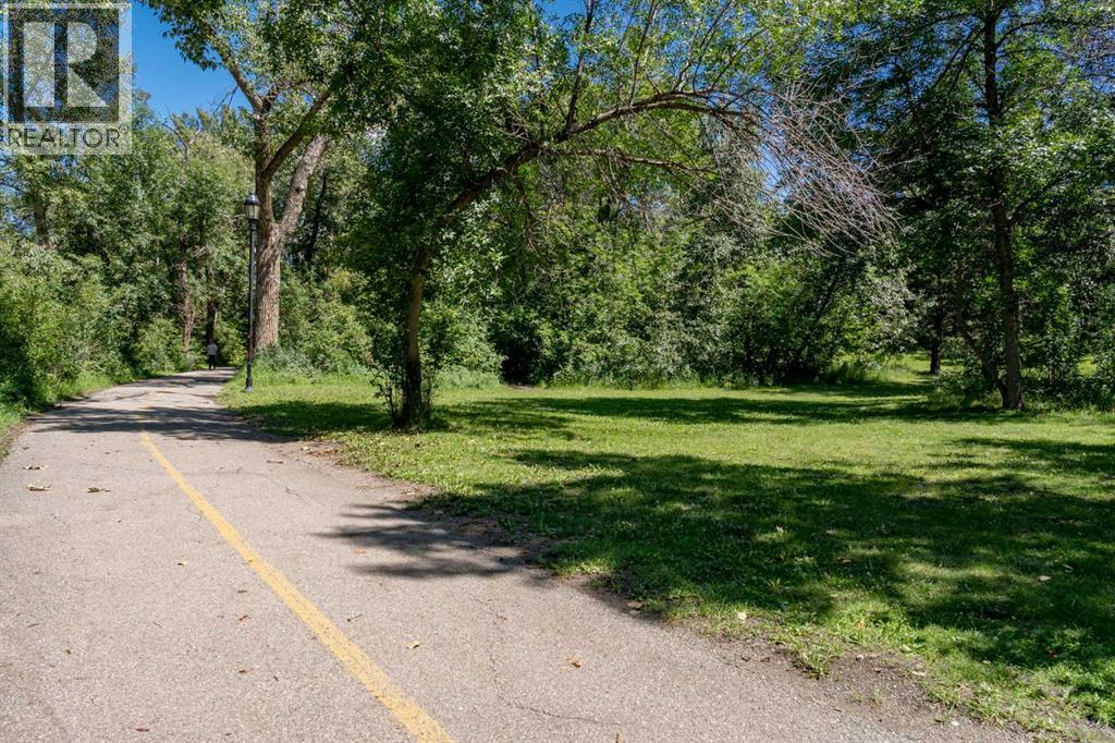 Single Family House for Sale in    Avenue SW Beltline Calgary 