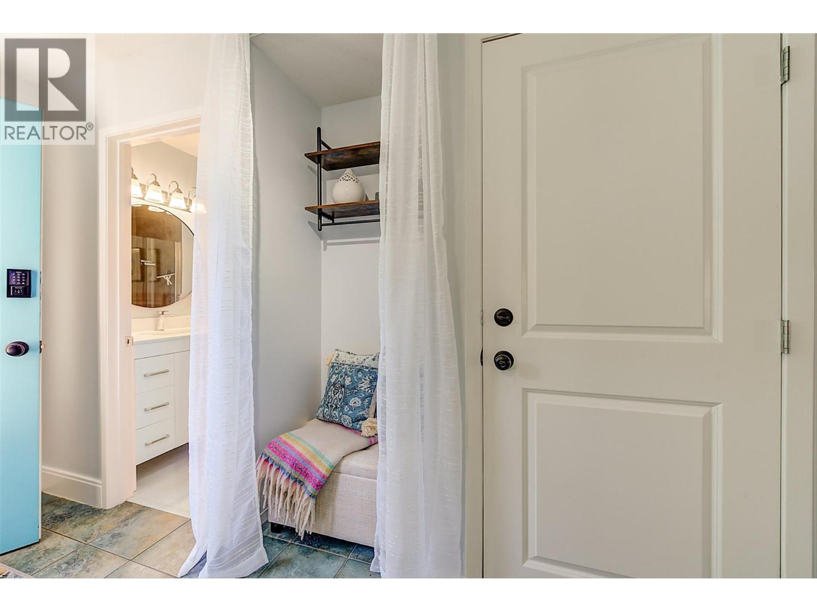 205 315 Primrose Road, Kelowna